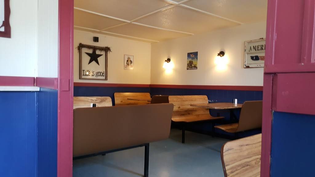 Burger-Haven | restaurant | 639 N Poplar St, Centralia, IL 62801, USA | 6185320614 OR +1 618-532-0614