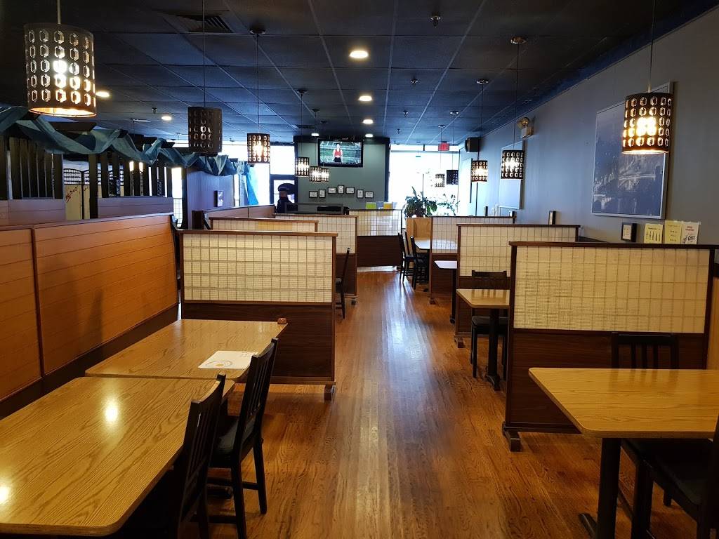 Bada sushi | restaurant | 8353 W Golf Rd, Niles, IL 60714, USA | 8475831212 OR +1 847-583-1212