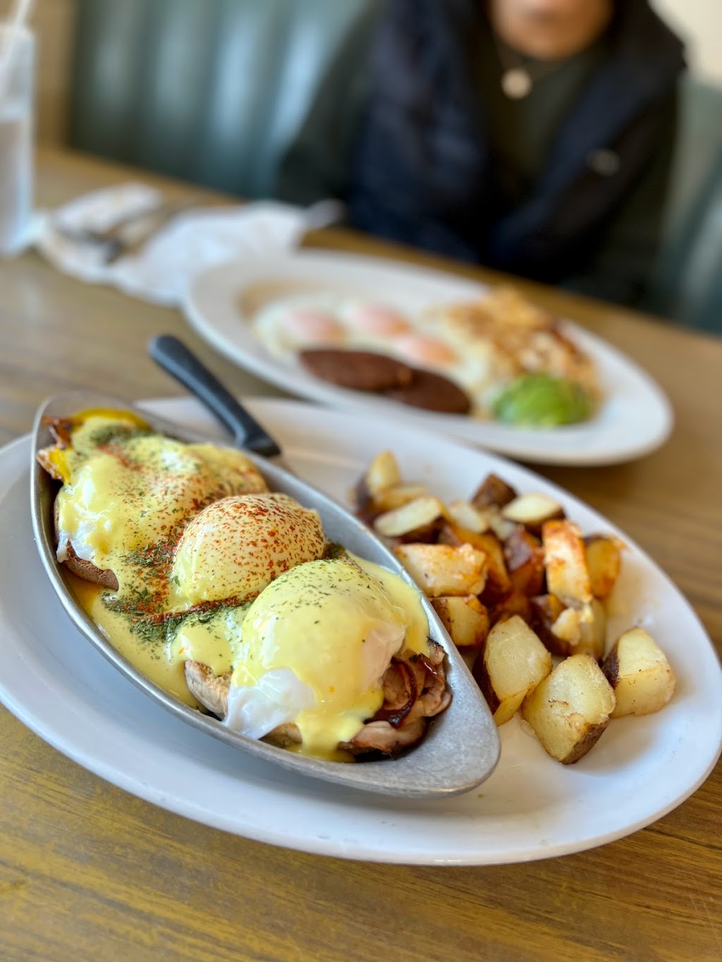 Main Street Grill | restaurant | 547 Main St, Half Moon Bay, CA 94019, USA | 6507265300 OR +1 650-726-5300