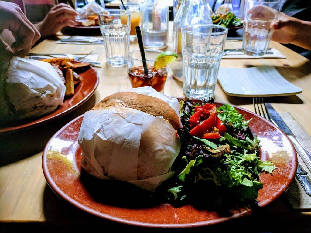 Kingston 11 Cuisine | restaurant | 2270 Telegraph Ave, Oakland, CA 94612, USA | 5104652558 OR +1 510-465-2558