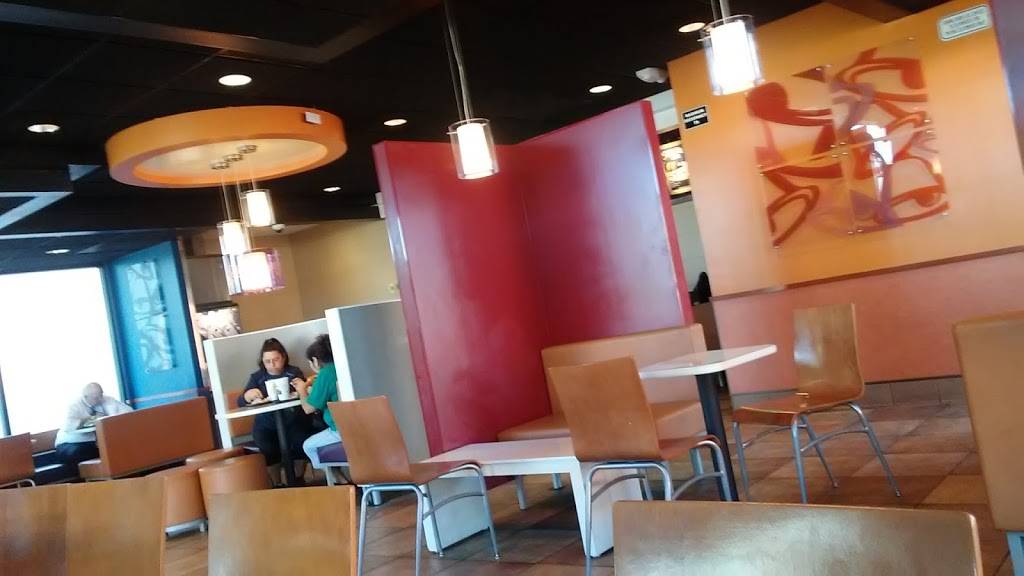 Taco Bell | meal takeaway | 6733 Reseda Blvd, Reseda, CA 91335, USA | 8187050030 OR +1 818-705-0030