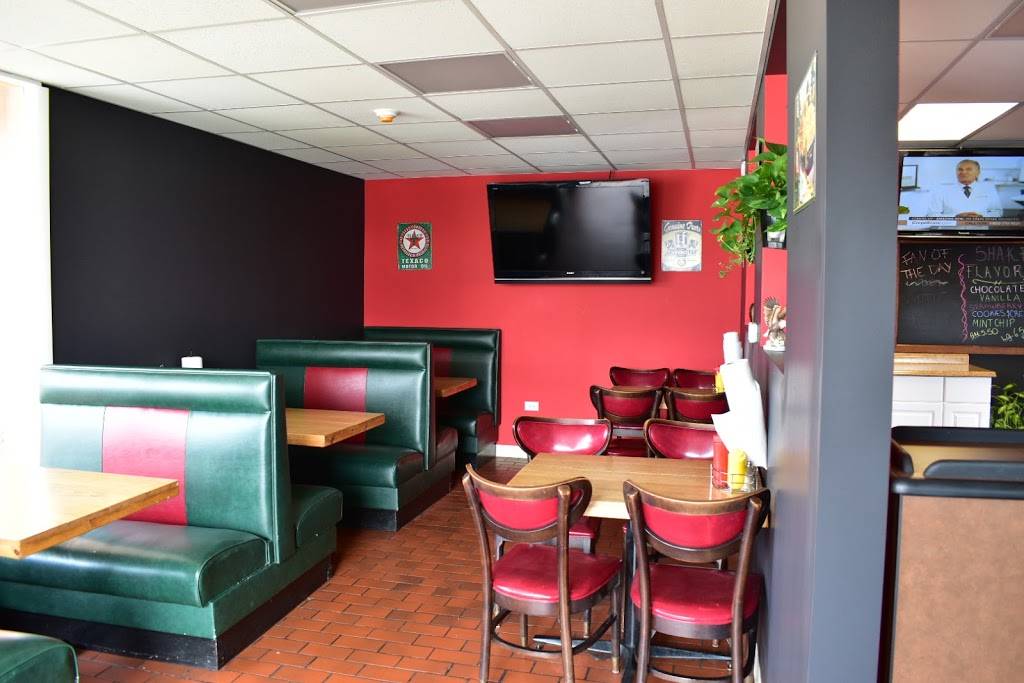 Twisted burger Barrington | restaurant | 228 W Northwest Hwy, Barrington, IL 60010, USA | 2243853112 OR +1 224-385-3112