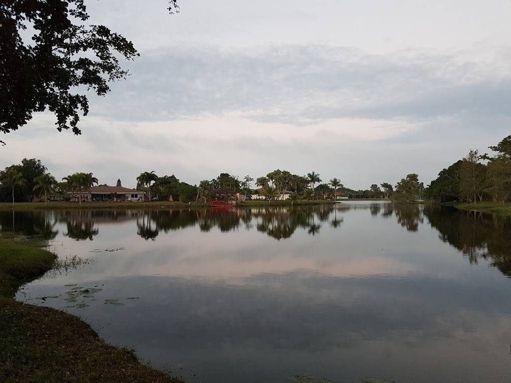 Hungry Howies Pizza | meal delivery | 16640 Saddle Club Rd, Weston, FL 33326, USA | 9543858200 OR +1 954-385-8200