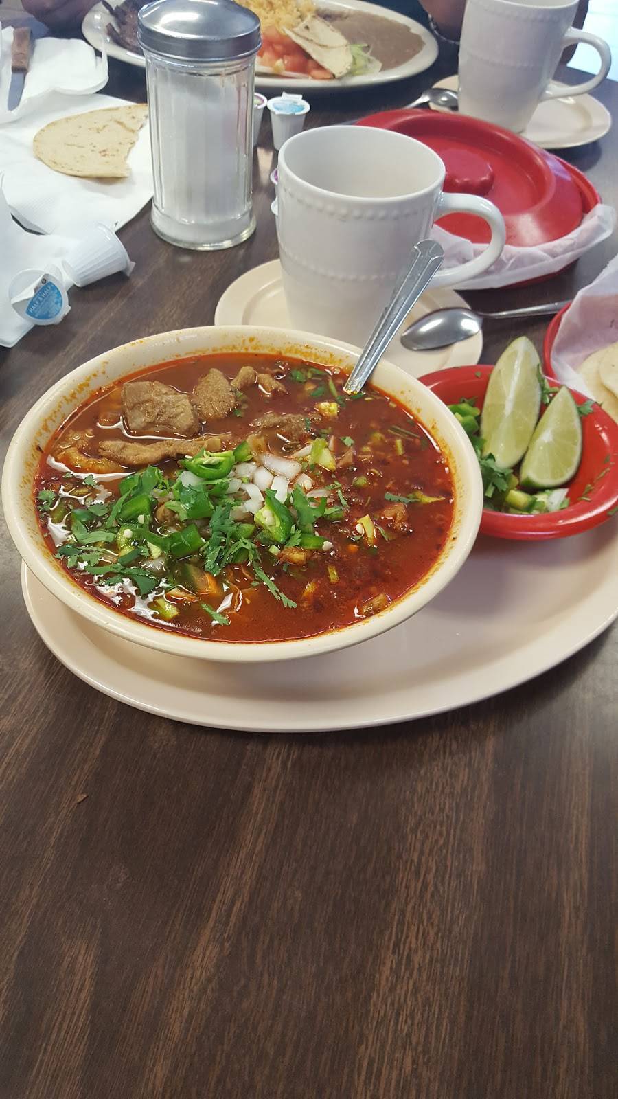 Taqueria Jalisco Seafood | restaurant | 308 N Timberland Dr, Lufkin, TX 75901, USA | 9366394874 OR +1 936-639-4874
