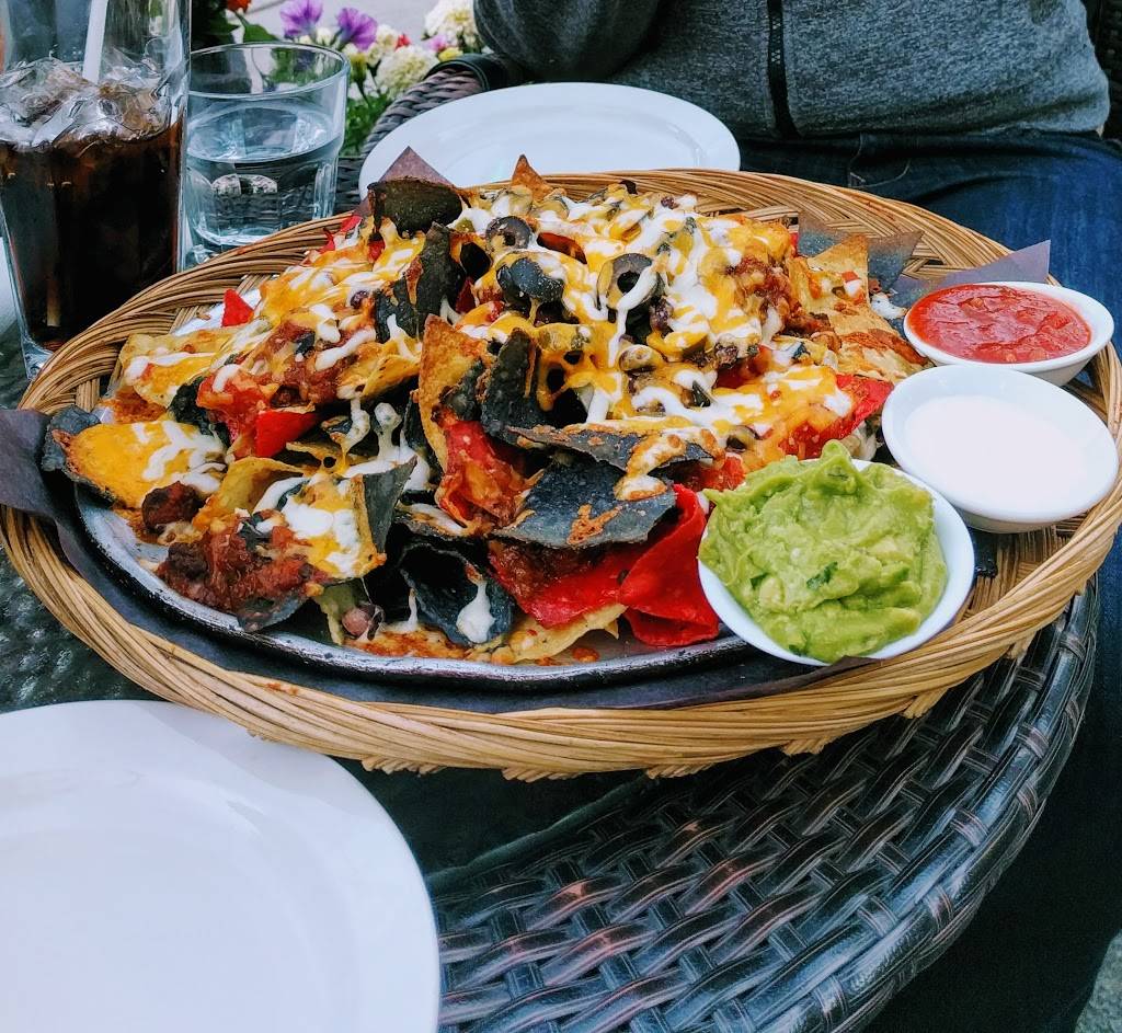 Outrigger | restaurant | 2232 Queen St E, Toronto, ON M4E 1E9, Canada | 6477482232 OR +1 647-748-2232