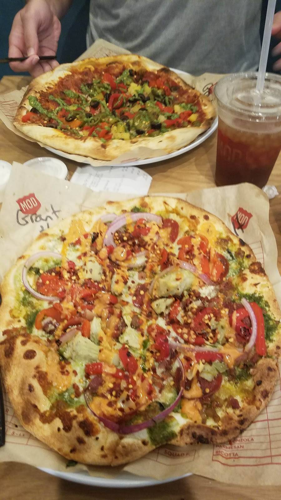 MOD Pizza | restaurant | 11549 Regency Village Dr, Orlando, FL 32821, USA | 4072394116 OR +1 407-239-4116