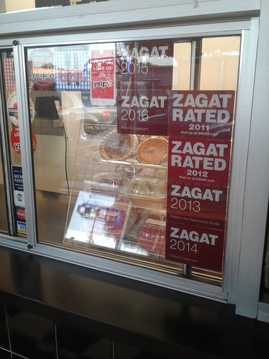 Phillips Bar-B-Que | restaurant | 1517 Centinela Ave, Inglewood, CA 90302, USA | 3104127135 OR +1 310-412-7135