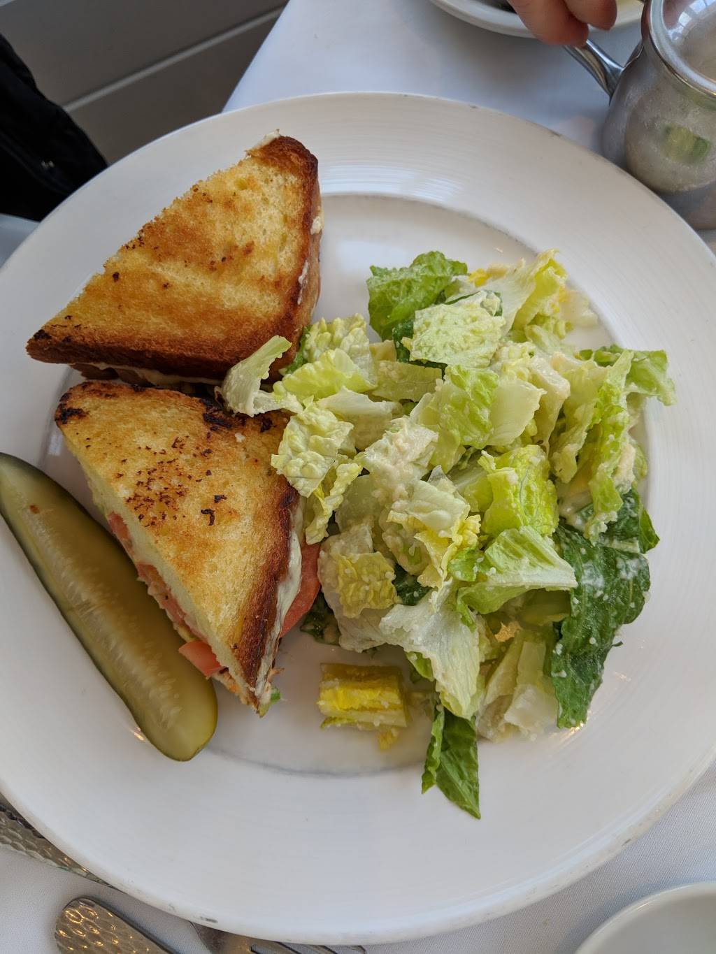 Washington House Restaurant | restaurant | 55 S Finley Ave, Basking Ridge, NJ 07920, USA | 9087667610 OR +1 908-766-7610