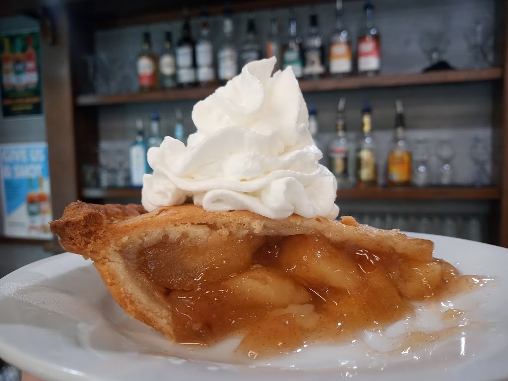 Fairway Bistro | restaurant | 1 Clubhouse Drive, Rincon, GA 31326, USA | 9128260155 OR +1 912-826-0155