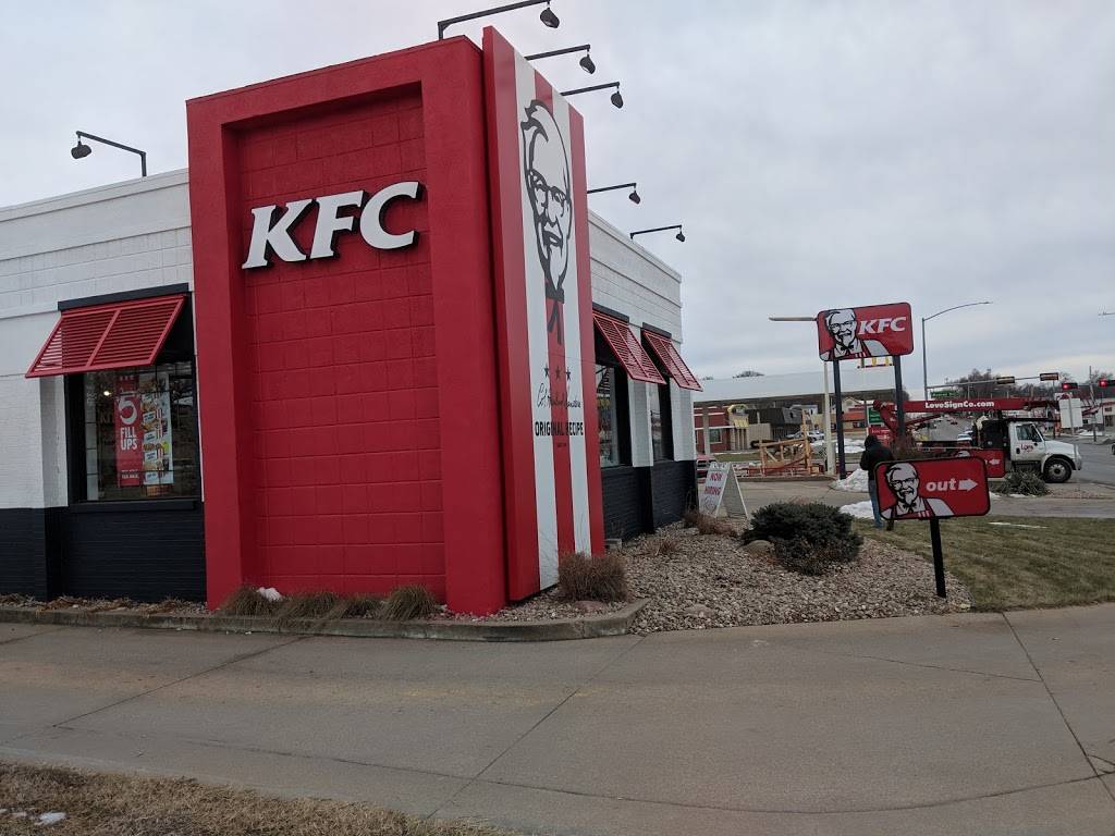 KFC | restaurant | 1316 N 6th St, Beatrice, NE 68310, USA | 4022235974 OR +1 402-223-5974