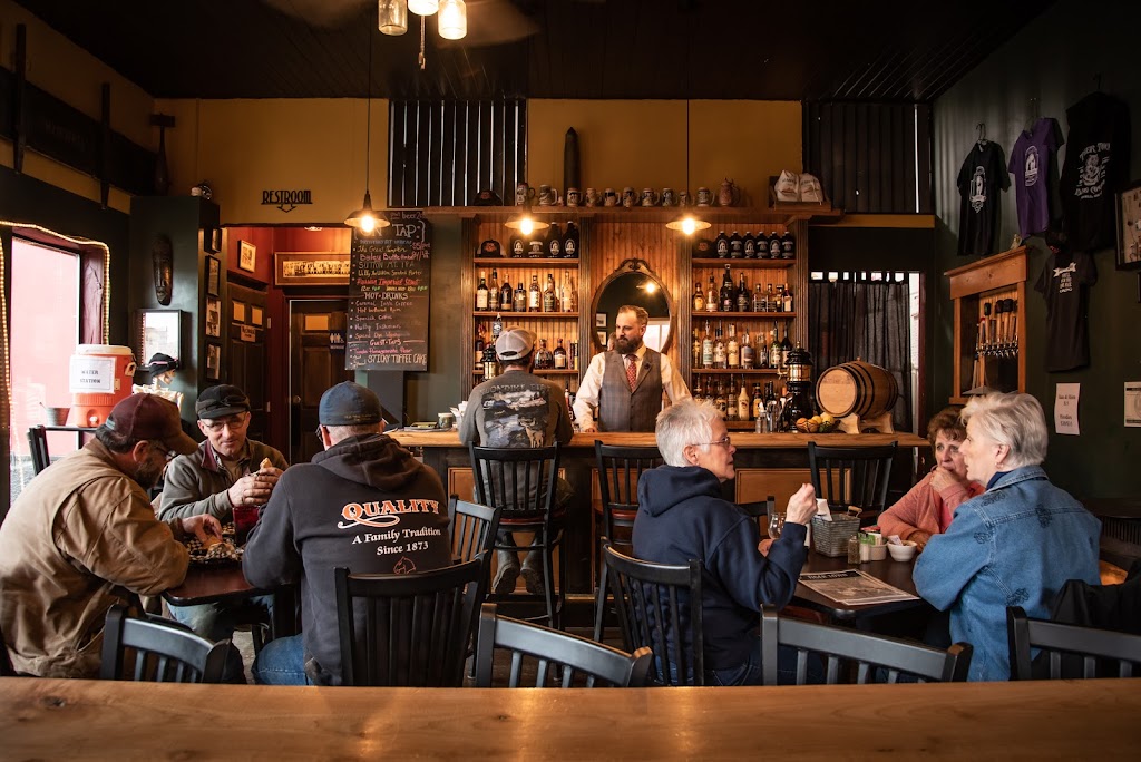 Tiger Town Brewing Co. | restaurant | 108 W Main St, Mitchell, OR 97750, USA | 5414623663 OR +1 541-462-3663