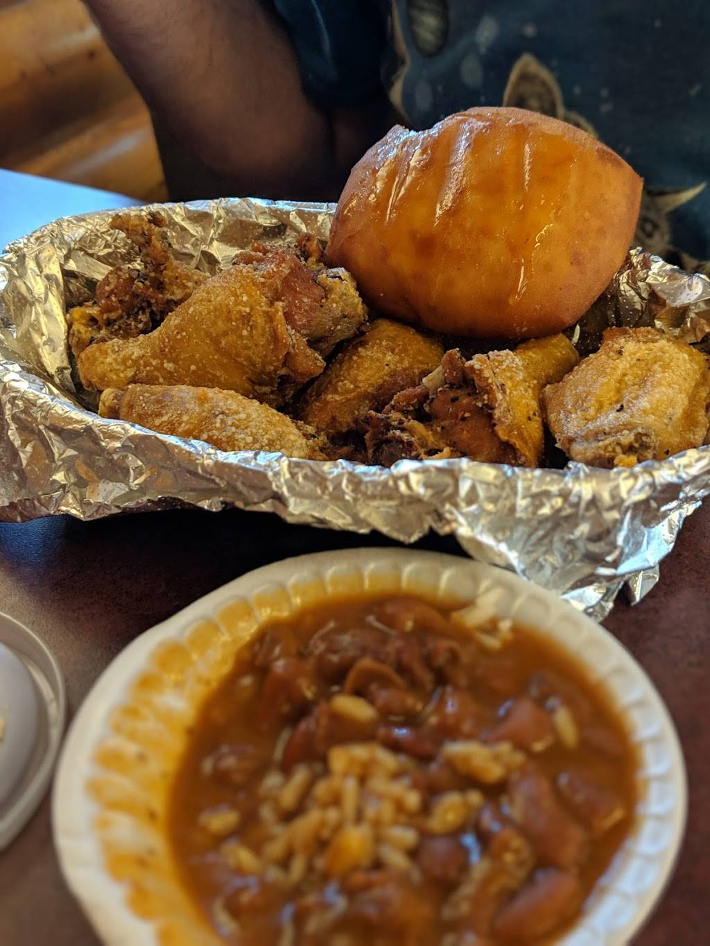 Angies Fish & Wings | restaurant | 3616 E 11th St, Tulsa, OK 74112, USA | 9186199719 OR +1 918-619-9719