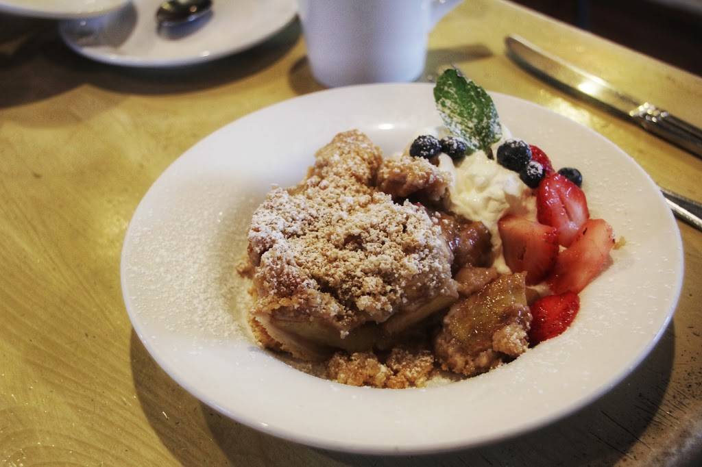 Red House Cafe | cafe | 662 Lighthouse Ave, Pacific Grove, CA 93950, USA | 8316431060 OR +1 831-643-1060