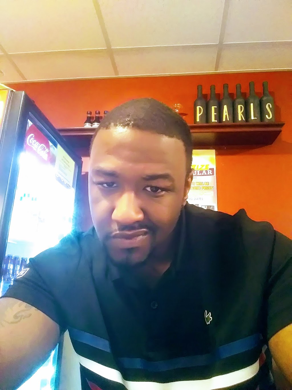 Pearls- Slots and Video Poker | restaurant | 2125 E Pershing Rd, Decatur, IL 62526, USA | 2173309401 OR +1 217-330-9401