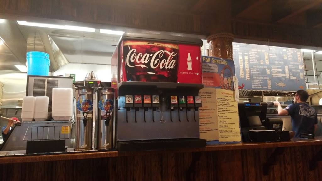 Zubies Dry Dock | restaurant | 9059 Adams Ave, Huntington Beach, CA 92646, USA | 7149636362 OR +1 714-963-6362