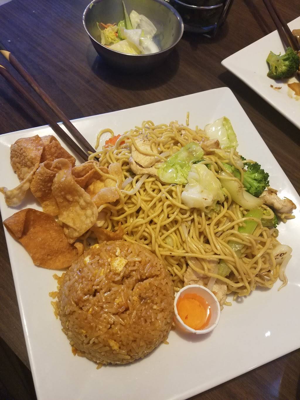 Sizzling Thai Kitchen | restaurant | 5138, 8330 Stewart and Gray Rd, Downey, CA 90241, USA | 5629232294 OR +1 562-923-2294