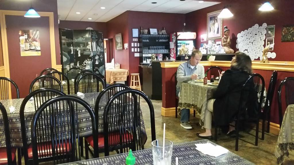 Mango Salad | restaurant | 95 Thames St S, Ingersoll, ON N5C 2T2, Canada | 5194251188 OR +1 519-425-1188