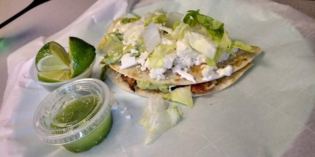 Las 3 rosas taqueria | restaurant | 2502 W Main St, Leesburg, FL 34748, USA | 3524344185 OR +1 352-434-4185