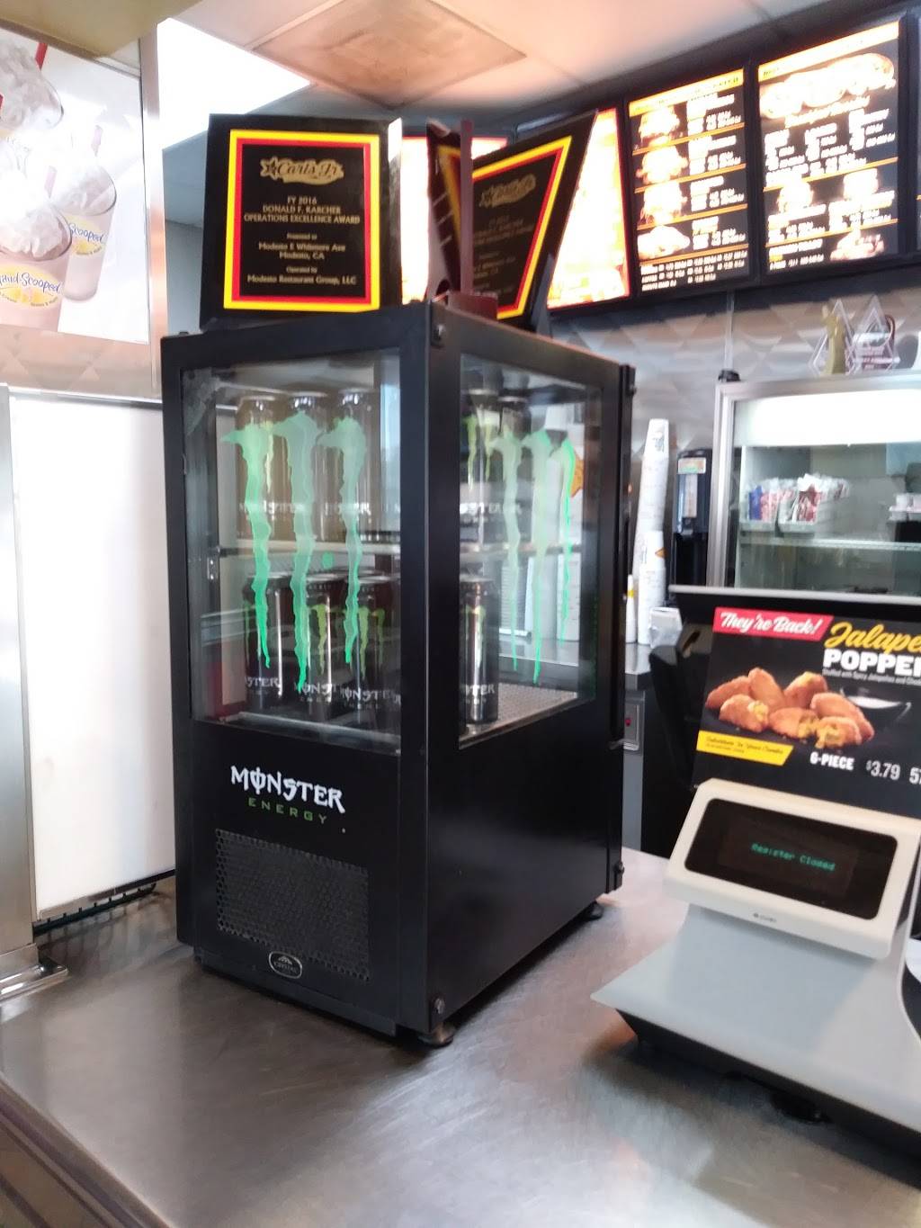 Carls Jr. | restaurant | 118 E Whitmore Ave, Modesto, CA 95358, USA | 2095374763 OR +1 209-537-4763