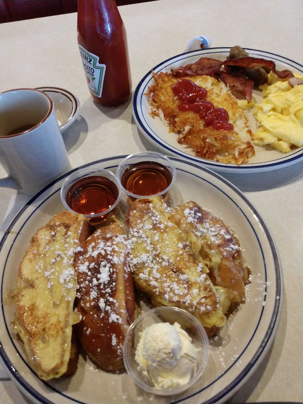 Eureka Village Pantry | restaurant | 1912 Broadway St, Eureka, CA 95501, USA | 7074438174 OR +1 707-443-8174