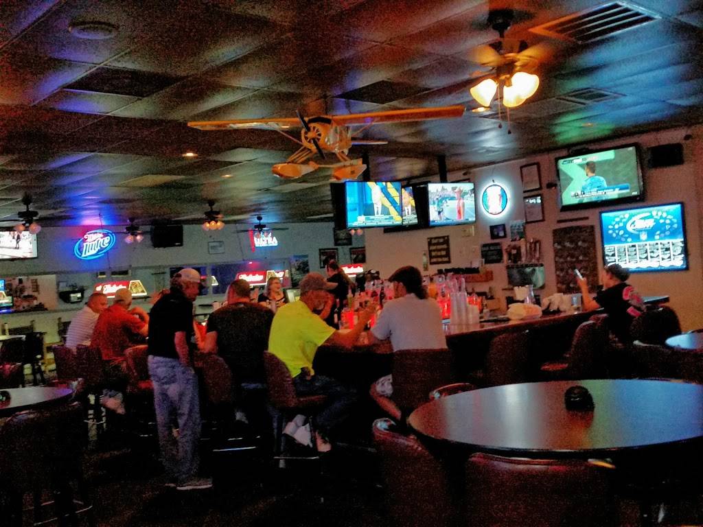 Shuckers of Sumter | restaurant | 401 Rast St, Sumter, SC 29150, USA | 8037755304 OR +1 803-775-5304