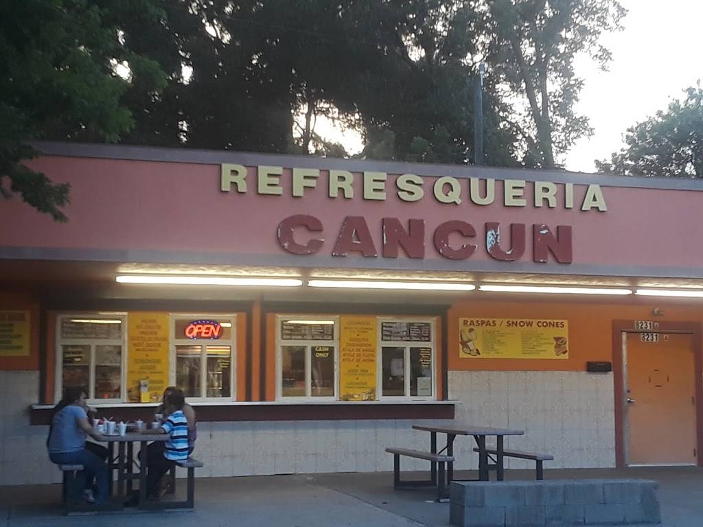 Refresqueria Cancun | meal takeaway | 8229 Howard Dr, Houston, TX 77017, USA | 8324565999 OR +1 832-456-5999