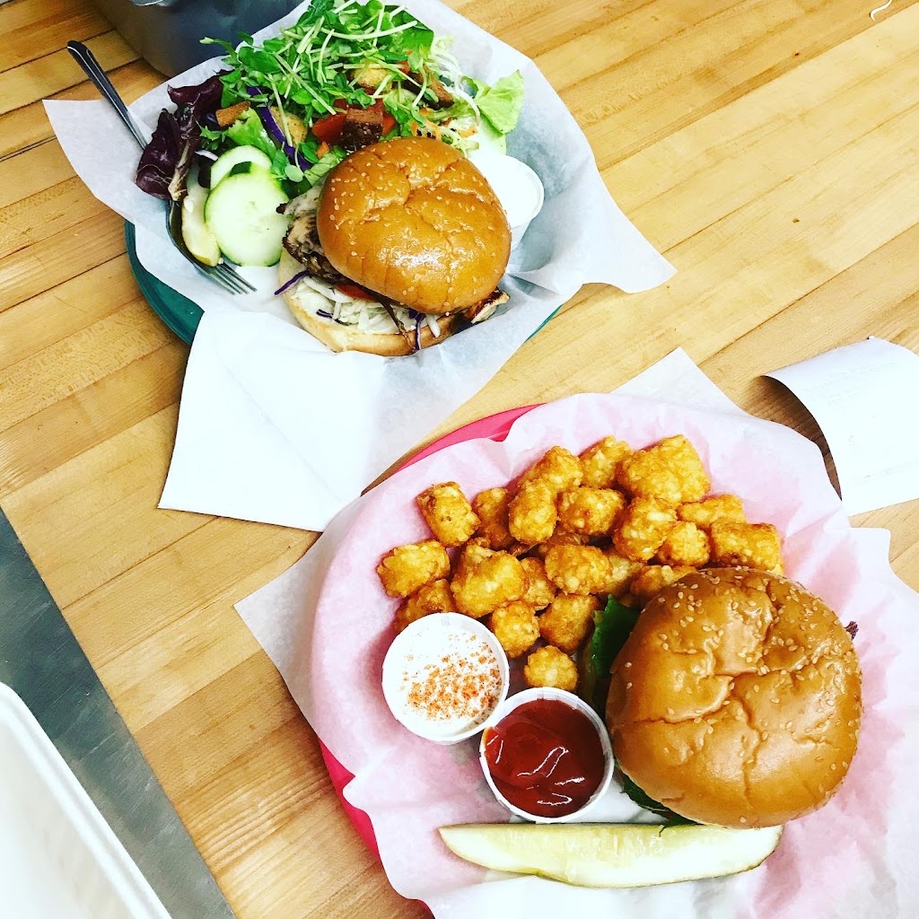 Squirrels Tavern | restaurant | 100 SW 2nd St, Corvallis, OR 97333, USA | 5417538057 OR +1 541-753-8057