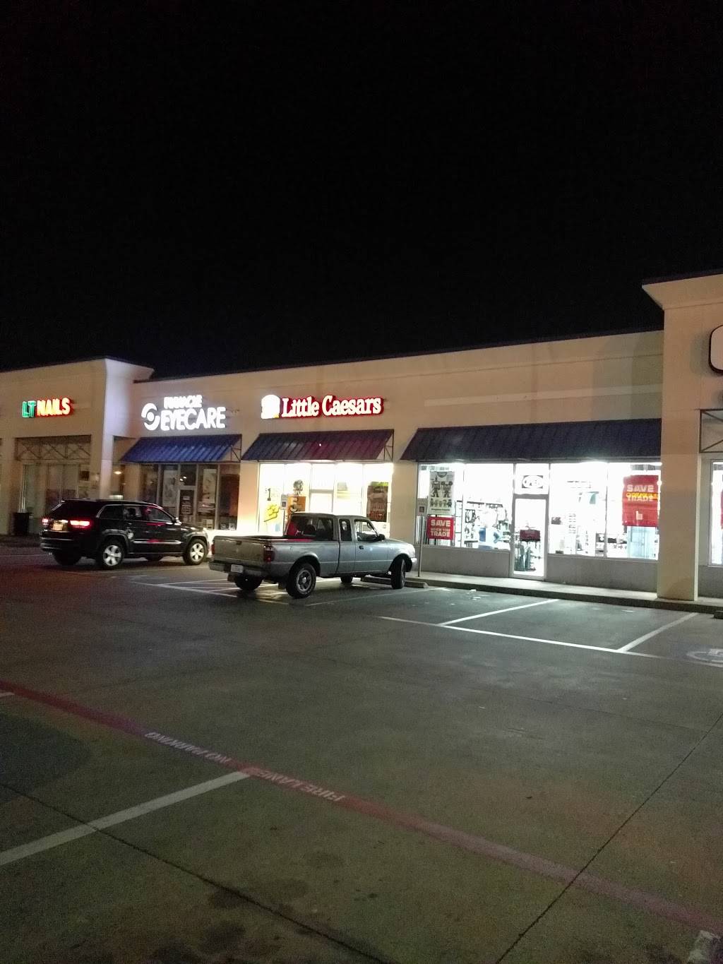 Little Caesars Pizza | meal takeaway | 1515 N Cockrell Hill Rd, Dallas, TX 75211, USA | 2143302700 OR +1 214-330-2700