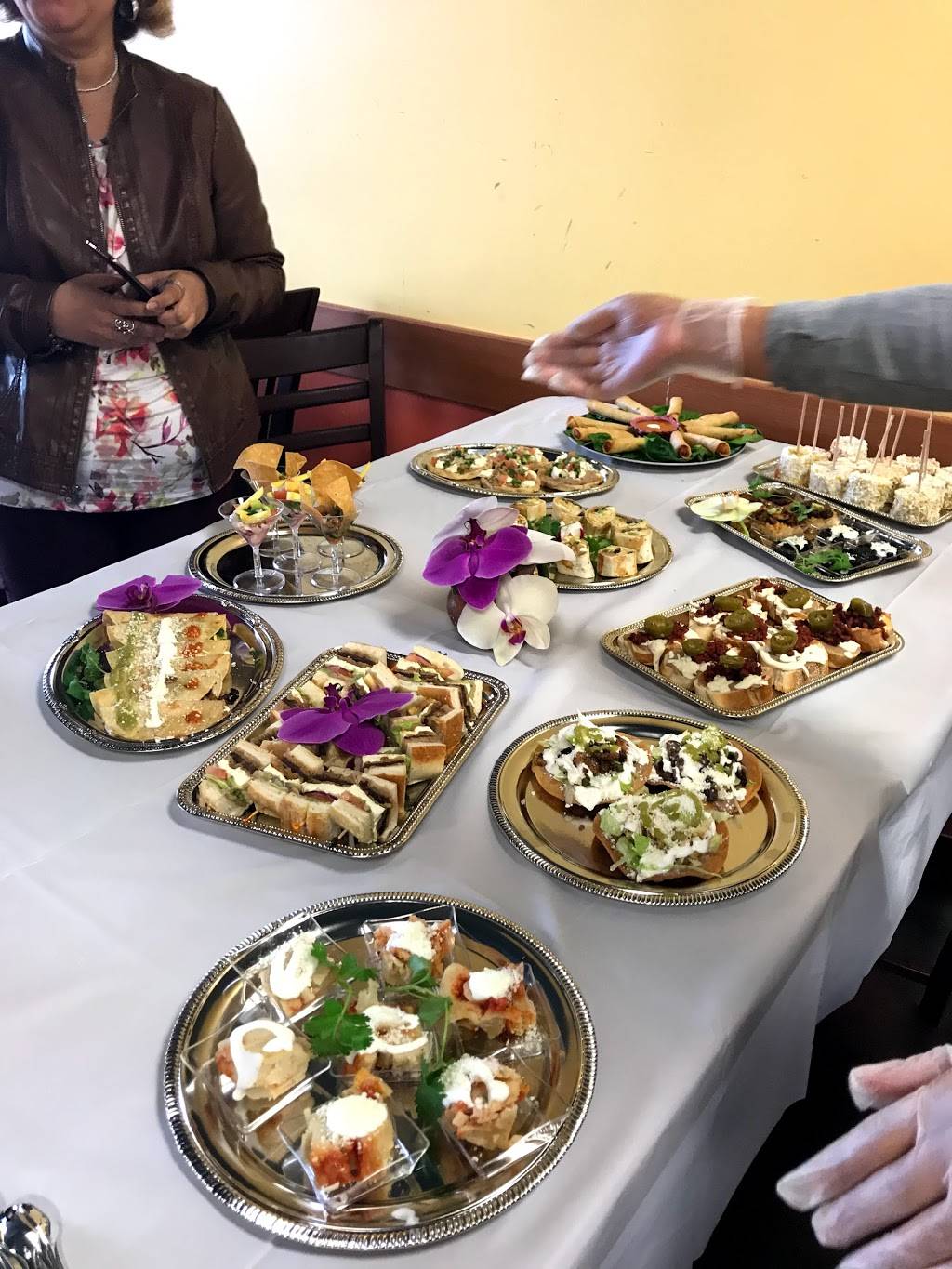 Dejesus Deli Taqueria | restaurant | 1106 Old Country Rd, Riverhead, NY 11901, USA | 6315912700 OR +1 631-591-2700