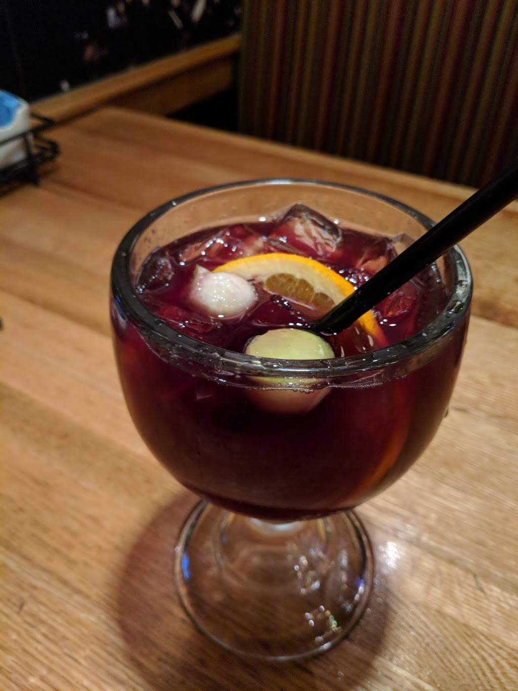 Applebees Grill + Bar | restaurant | Fashion Center Mall, 17 E Ridgewood Ave, Paramus, NJ 07652, USA | 2014478813 OR +1 201-447-8813