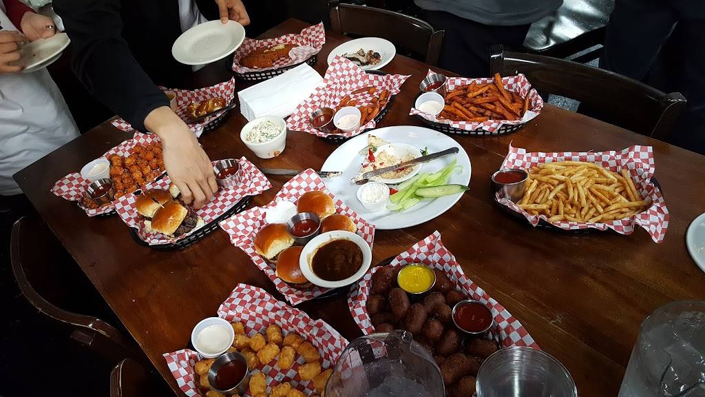 Buckleys in Belltown | restaurant | 2331 2nd Ave, Seattle, WA 98121, USA | 2065888879 OR +1 206-588-8879