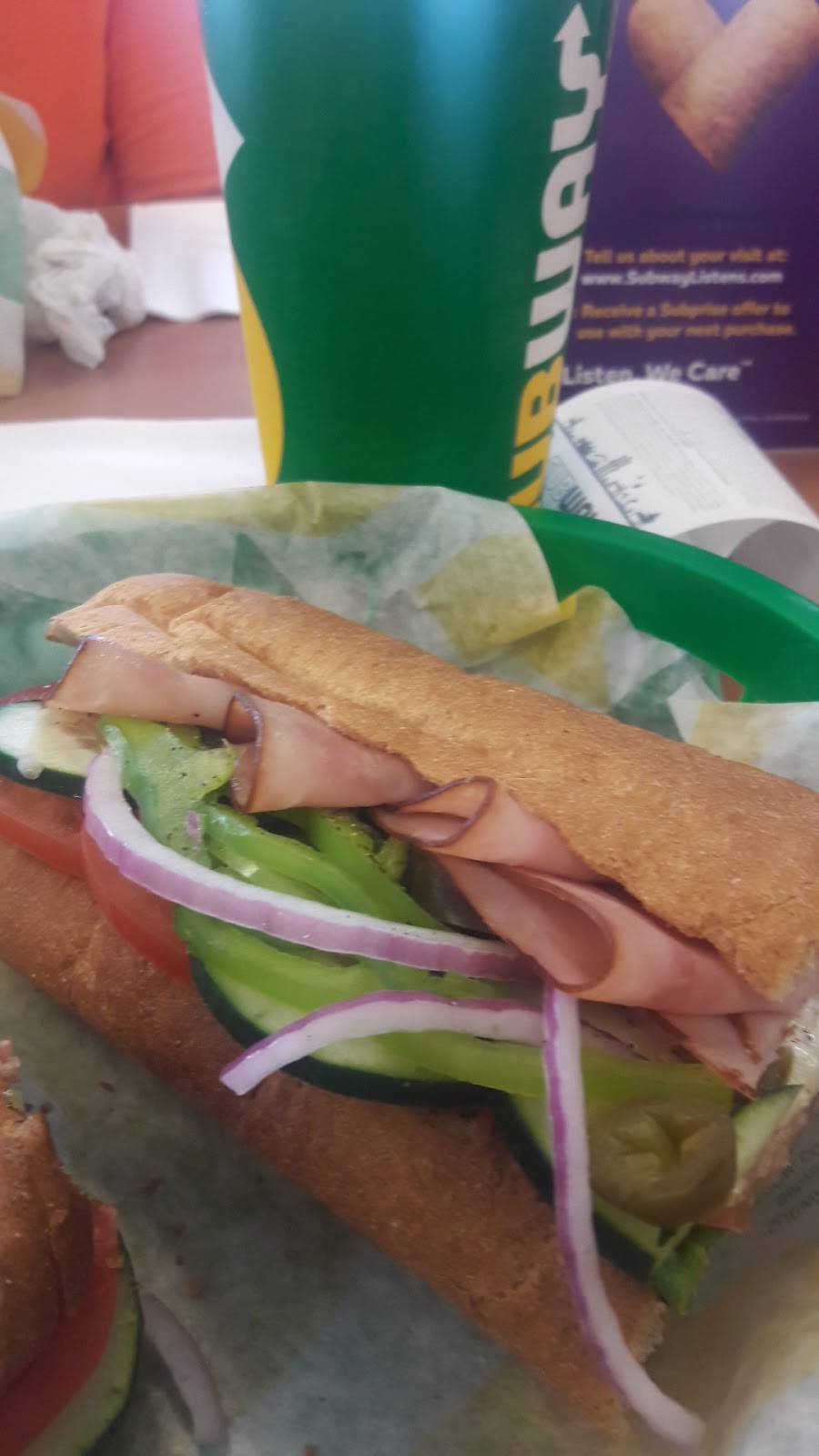 Subway Restaurants | restaurant | Westbluff Plaza, 6994 El Camino Real Suite 100, Carlsbad, CA 92009, USA | 7605790016 OR +1 760-579-0016