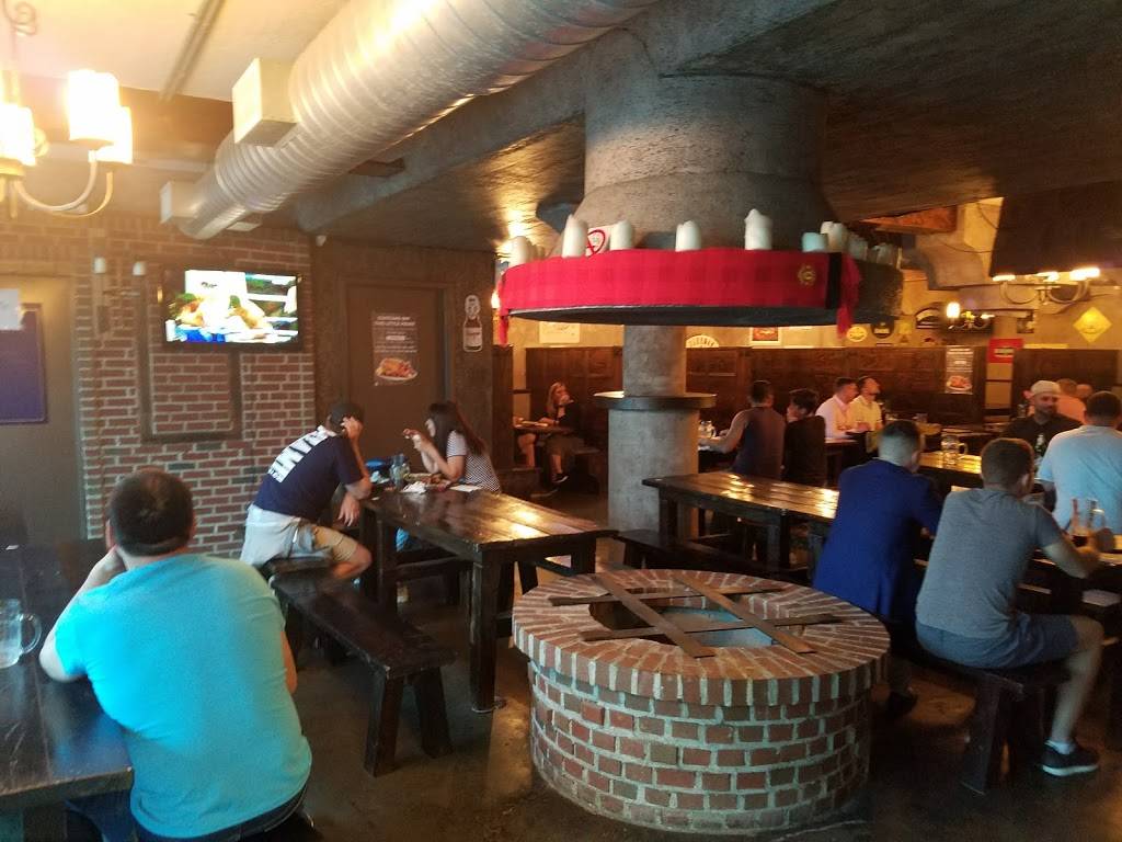 Draft Barn | restaurant | 28 Dooley St, Brooklyn, NY 11235, USA | 7186762727 OR +1 718-676-2727