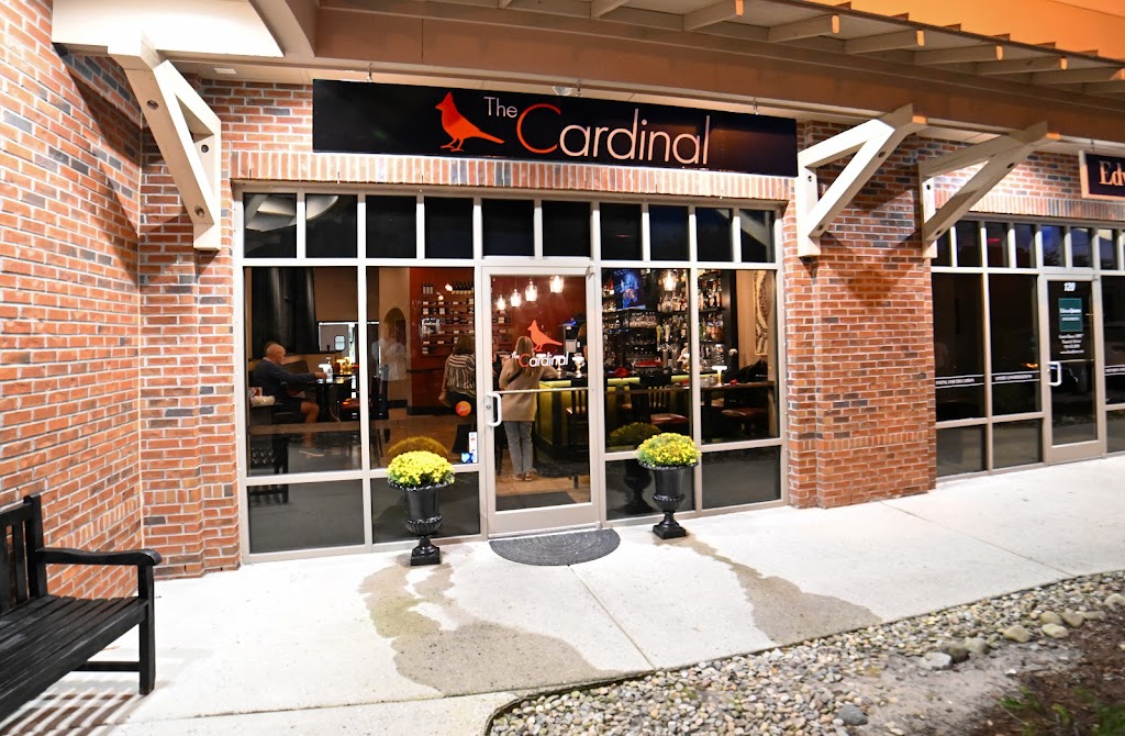 The Cardinal | restaurant | 3315 Masonboro Loop Rd, Wilmington, NC 28409, USA | 9103993969 OR +1 910-399-3969