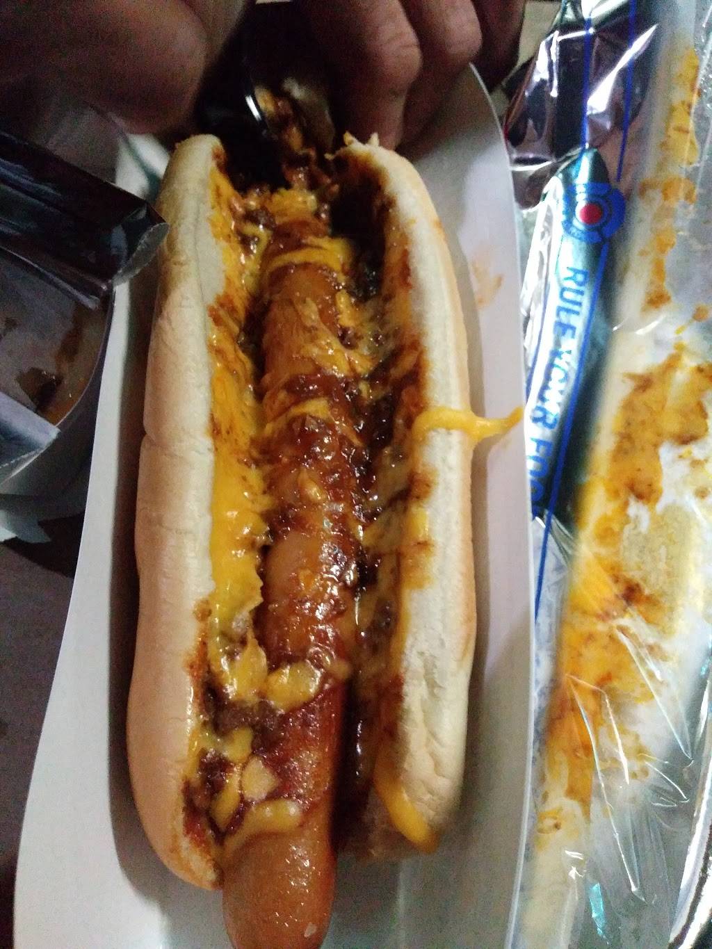 Sonic Drive-In | restaurant | 1101 W 18th St, Merced, CA 95340, USA | 2093833281 OR +1 209-383-3281