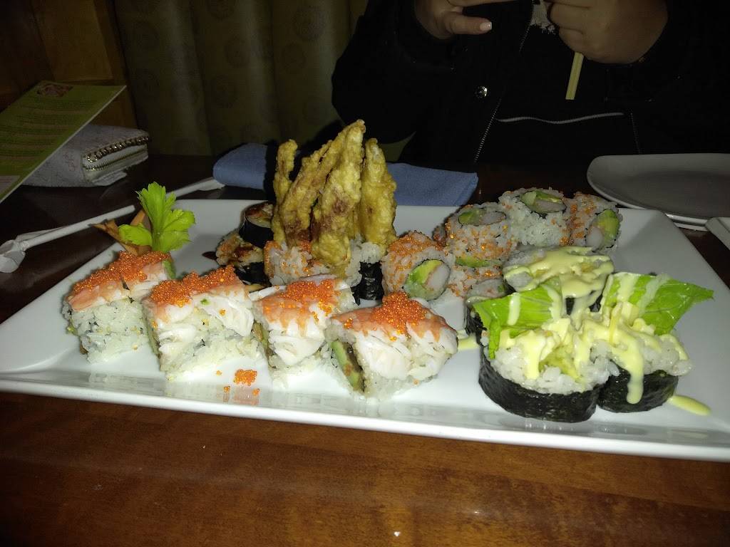 BLUEFUJI MEDFORD SUSHI | restaurant | 38 Salem St, Medford, MA 02155, USA | 7813881888 OR +1 781-388-1888