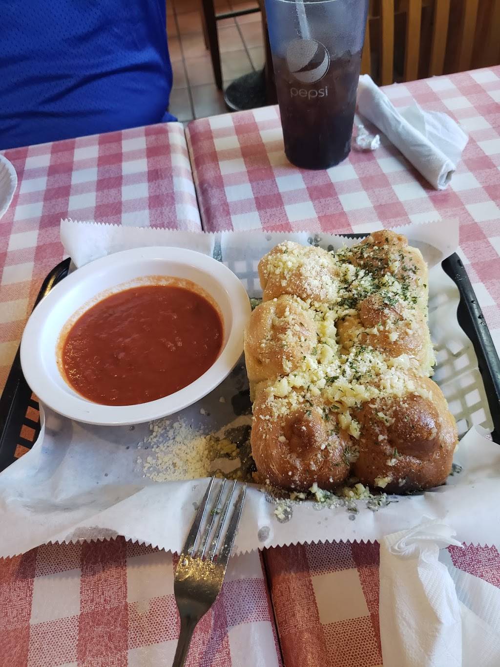 Big Lous NY Style Pizzeria | meal delivery | 5 SE 2nd Ave, Gainesville, FL 32601, USA | 3523357123 OR +1 352-335-7123