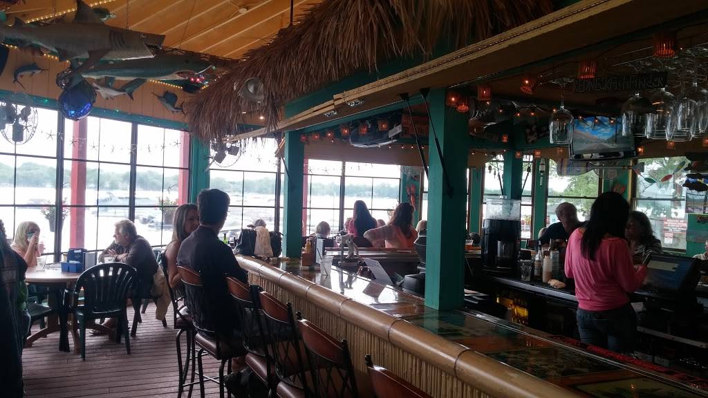 Sand Bar and Island Grill | restaurant | 9580, 3101 E Lake Shore Dr, Twin Lakes, WI 53181, USA | 2628779500 OR +1 262-877-9500