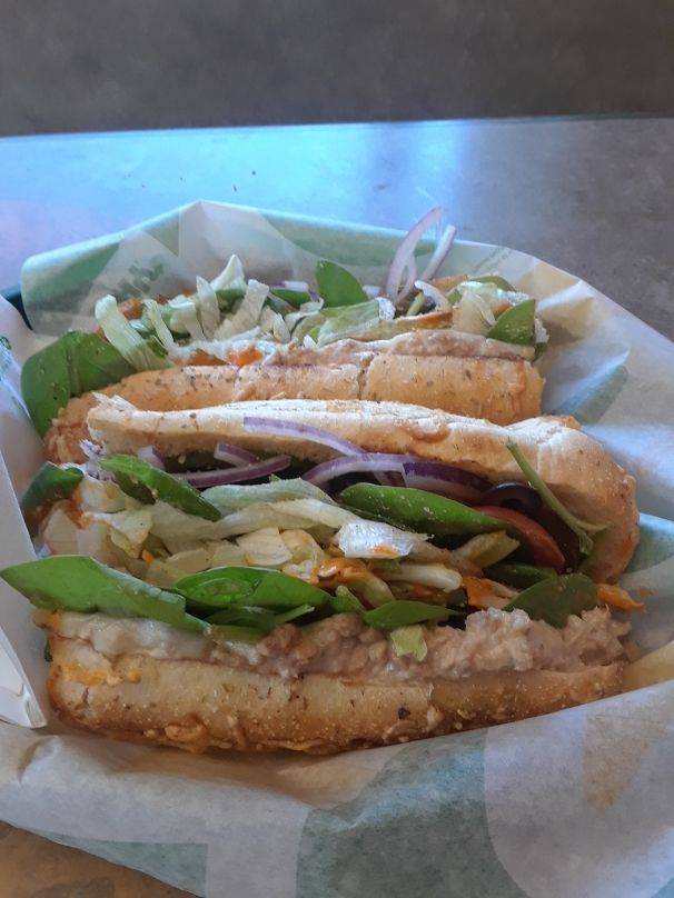 Subway | restaurant | 915 Doyle Rd, Shopping Ctr suite 101, Deltona, FL 32725, USA | 3865750029 OR +1 386-575-0029