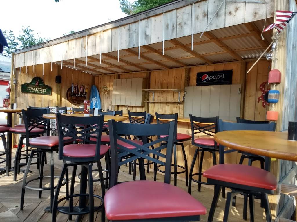 The Lobster Claw Pound & Restaurant | restaurant | 41 Ocean Park Rd, Saco, ME 04072, USA | 2072820040 OR +1 207-282-0040