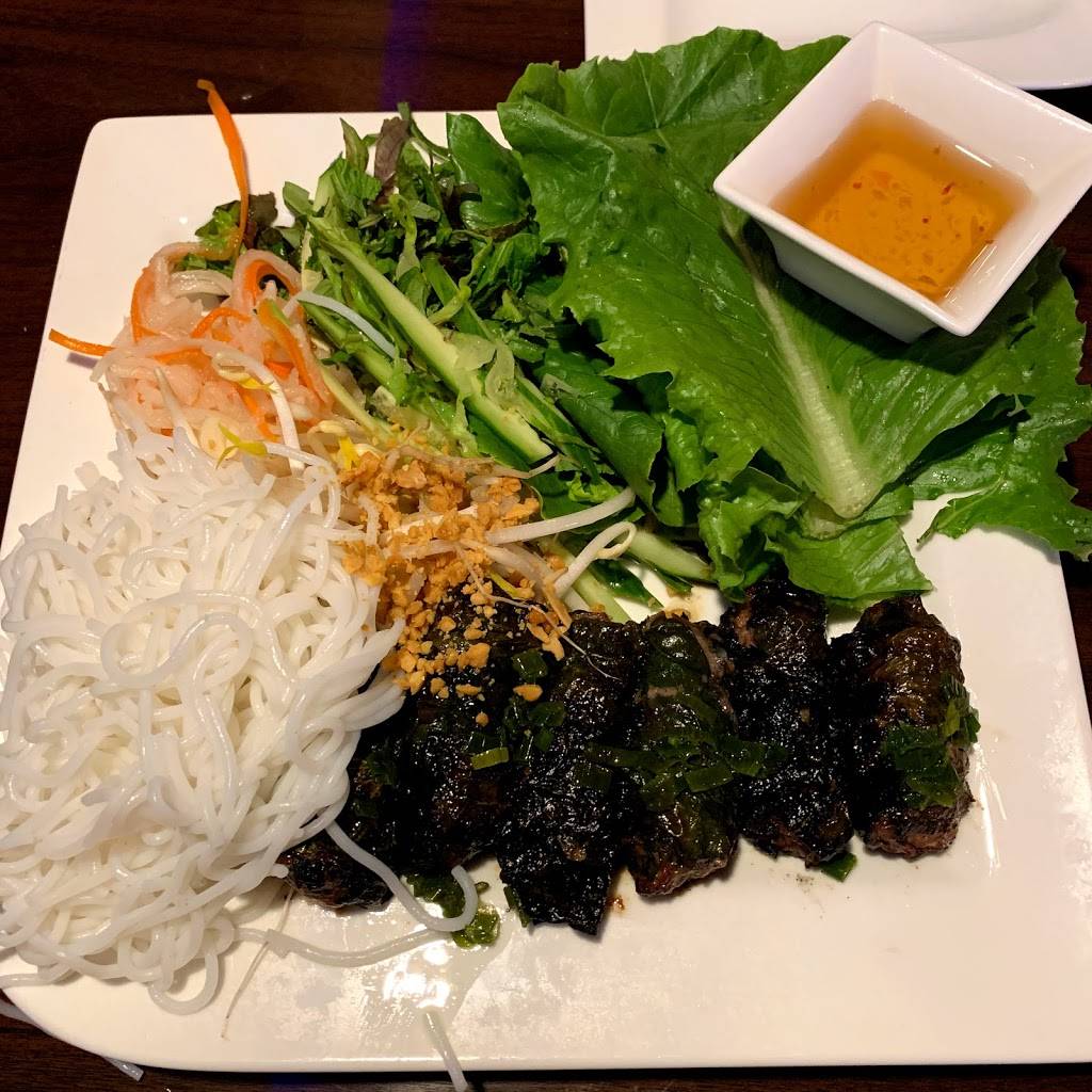Viet Village | restaurant | 4514, 16571 S Tamiami Trail, Fort Myers, FL 33908, USA | 2392088368 OR +1 239-208-8368