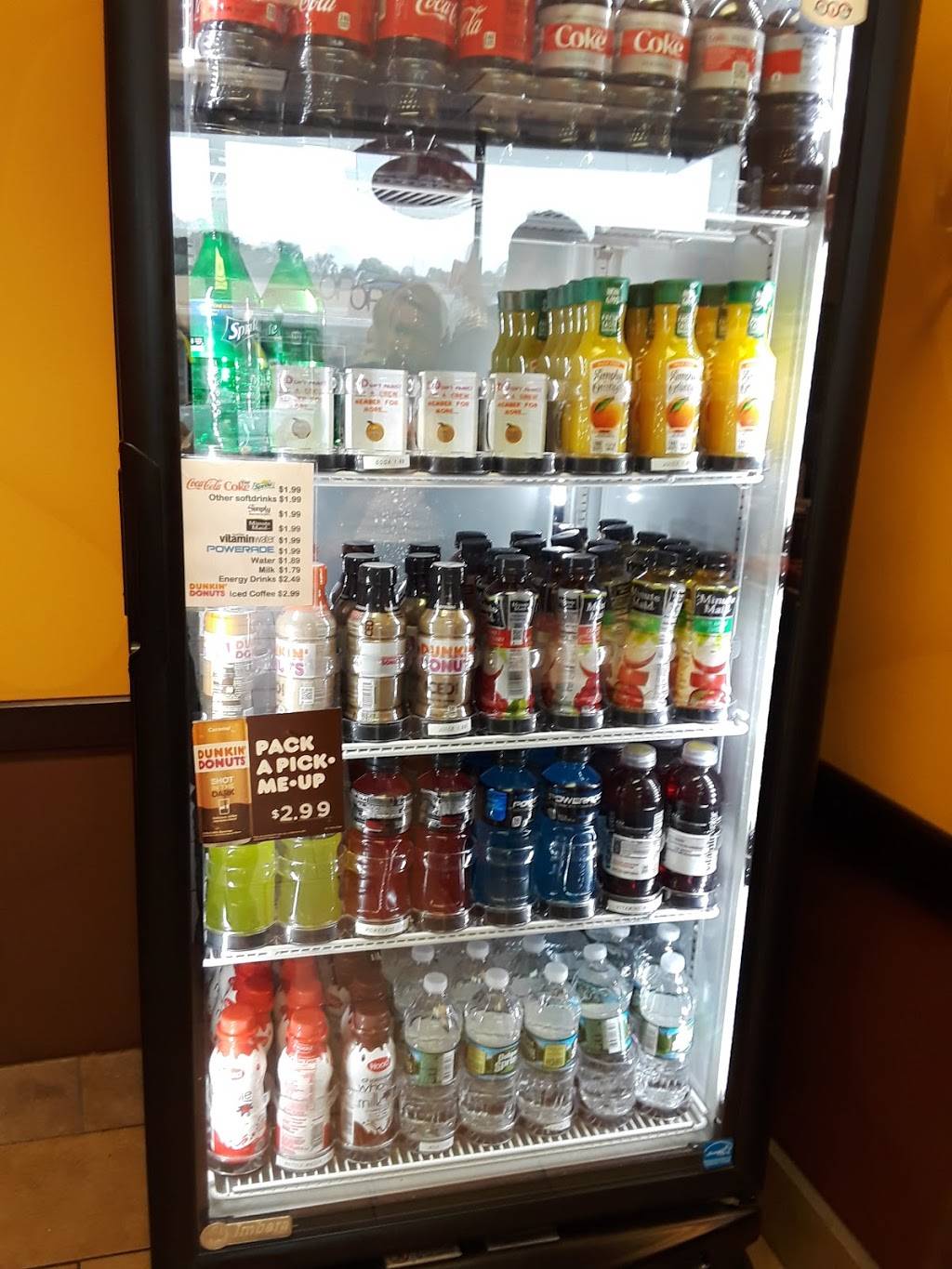 Dunkin Donuts | cafe | 81 N Main St, Norwalk, CT 06854, USA | 2038531904 OR +1 203-853-1904