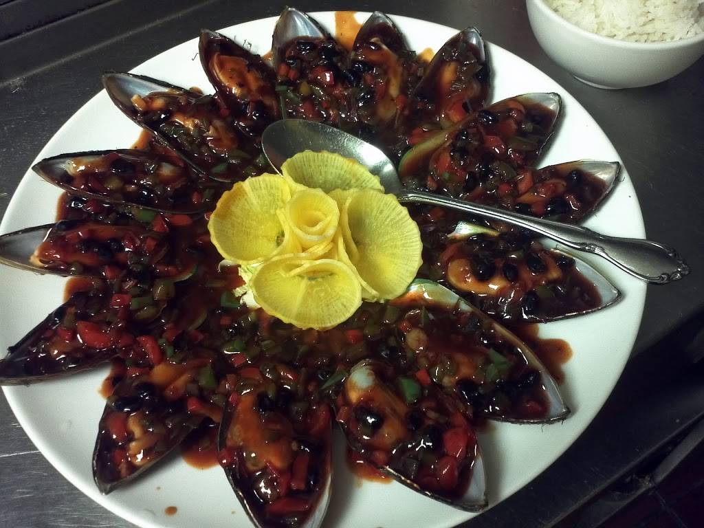 Taipei & Tokyo | restaurant | 16 Crafts Ave, Northampton, MA 01060, USA | 4135821888 OR +1 413-582-1888