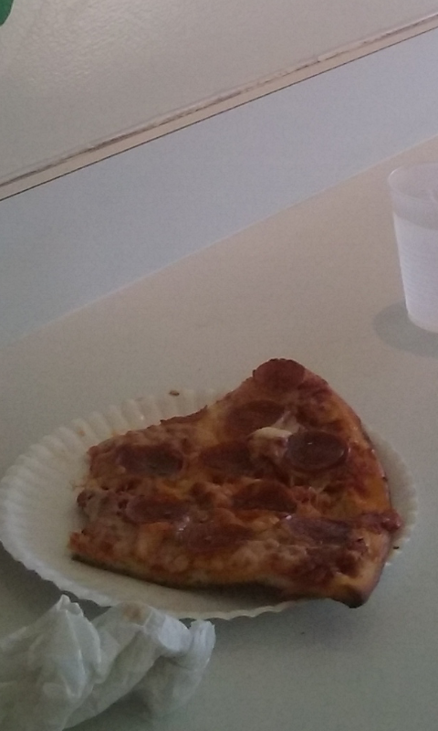 Johnnys Real New York Pizza | restaurant | 2756 East Coast Hwy, Corona Del Mar, CA 92625, USA | 9497299159 OR +1 949-729-9159