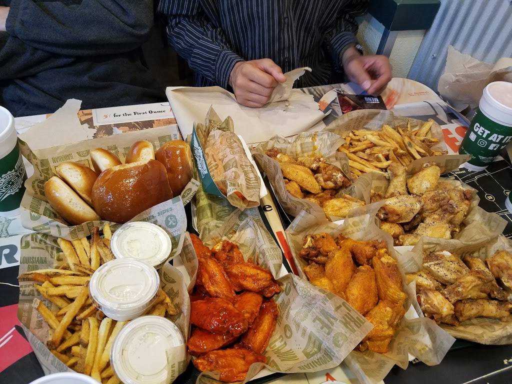 Wingstop | meal delivery | 1815 E Valley Pkwy Ste 7, Escondido, CA 92027, USA | 7604899464 OR +1 760-489-9464