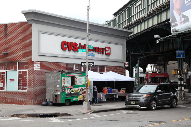 Tamales Doña Lidia | restaurant | 18th Ave, Brooklyn, NY 11214, USA | 3472417216 OR +1 347-241-7216