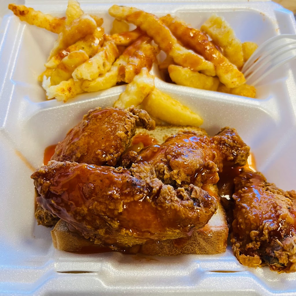 Windy City Wings | restaurant | 13175 Jefferson Ave STE 8, Newport News, VA 23608, USA | 7572918381 OR +1 757-291-8381