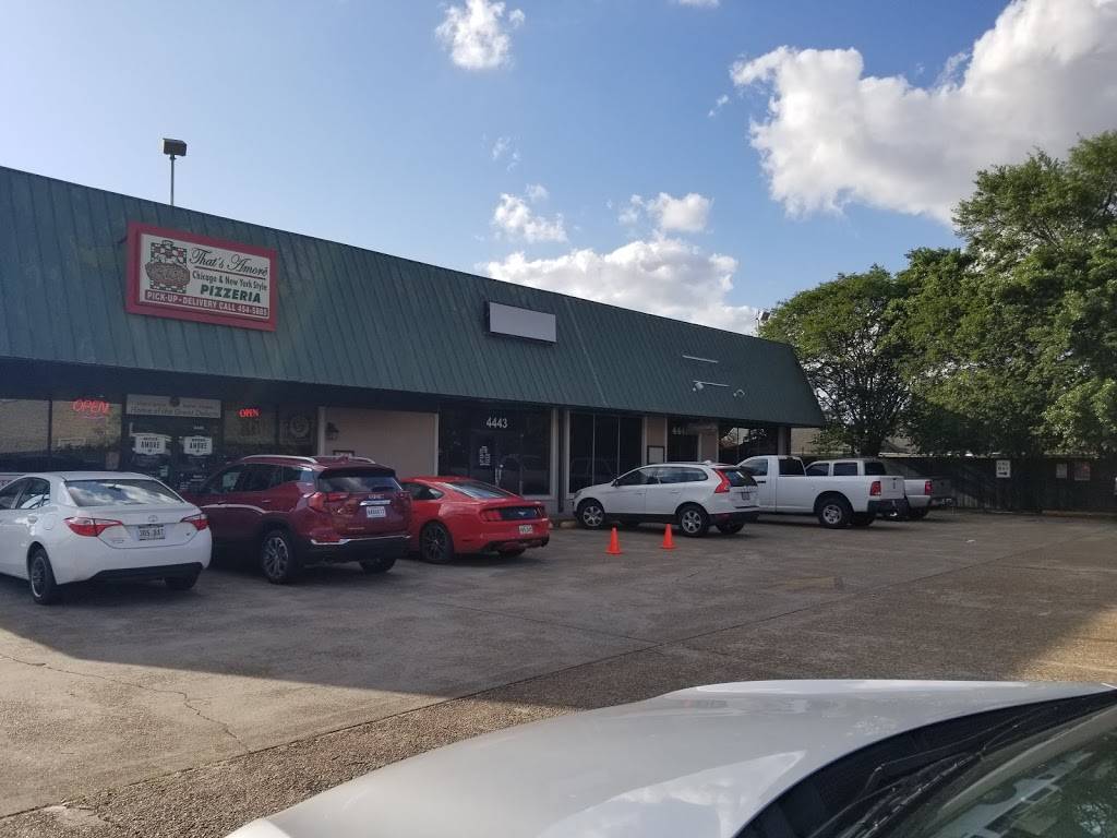 Nephews Ristorante | restaurant | 4445 W Metairie Ave, Metairie, LA 70001, USA | 5045339998 OR +1 504-533-9998