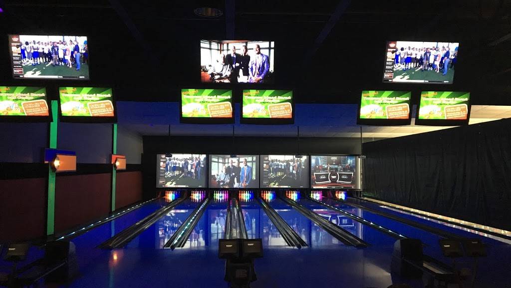 Guttormsen Recreation Center | restaurant | 5411 Green Bay Rd, Kenosha, WI 53144, USA | 2626588191 OR +1 262-658-8191