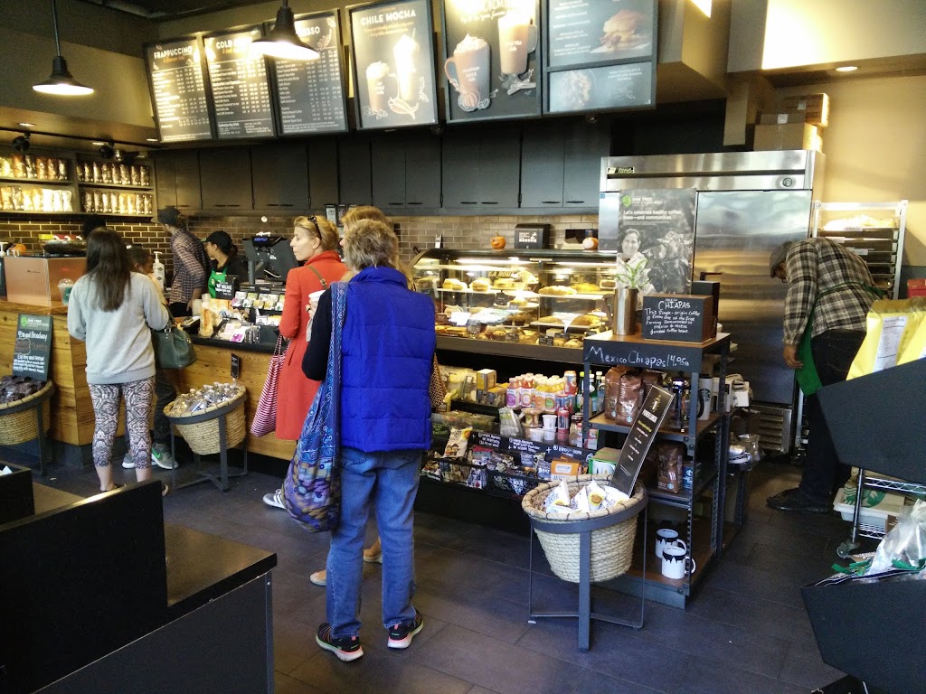 Starbucks | cafe | 2521 Broadway, New York, NY 10025, USA | 2123160374 OR +1 212-316-0374